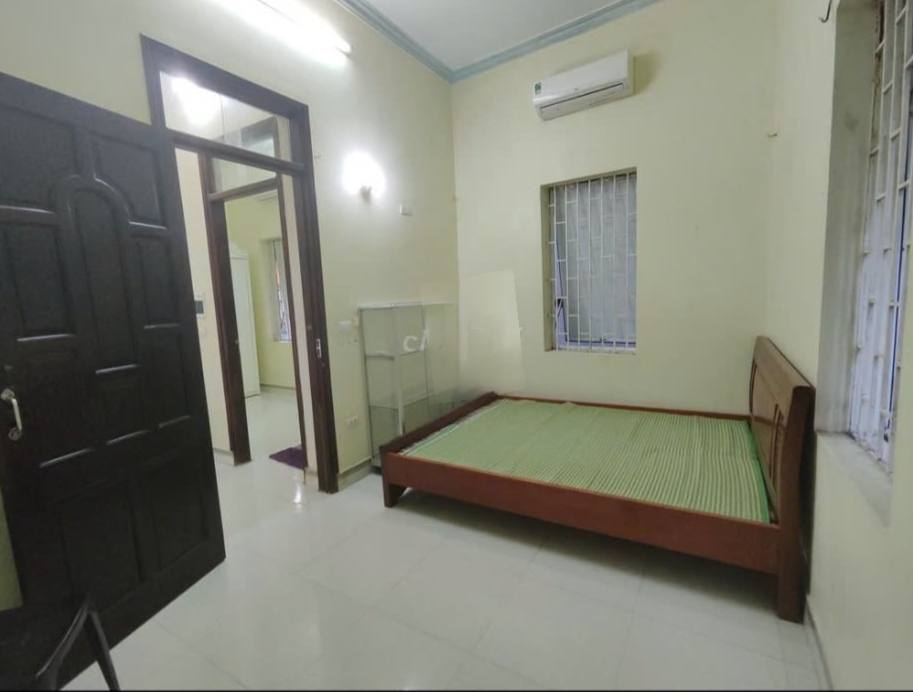 Cho thuê nhà ở nhóm SV, gđ, KD onl, VP ngõ Tân Mai 3 tầng x 48m2, 4 ngủ, 3 vệ sinh, 12 Triệu - Ảnh 3